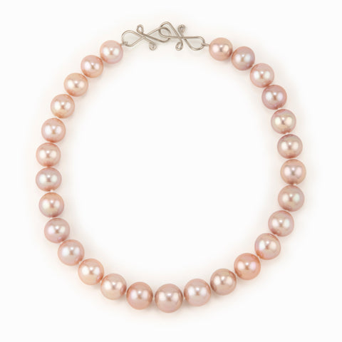 Pink XXVII pearl necklace