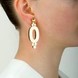 OVAL gold earring