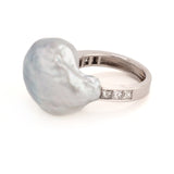 Silver i south sea pearl ring