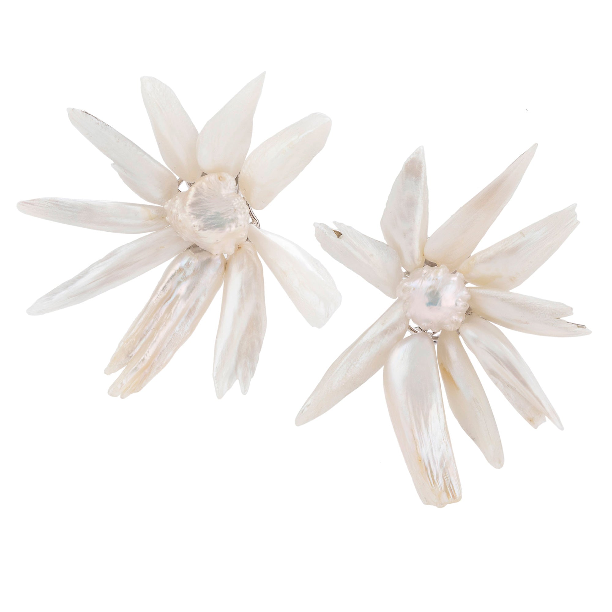 Burst x mississippi pearl earrings