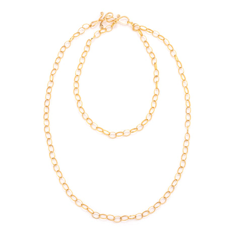 Open gold link necklace
